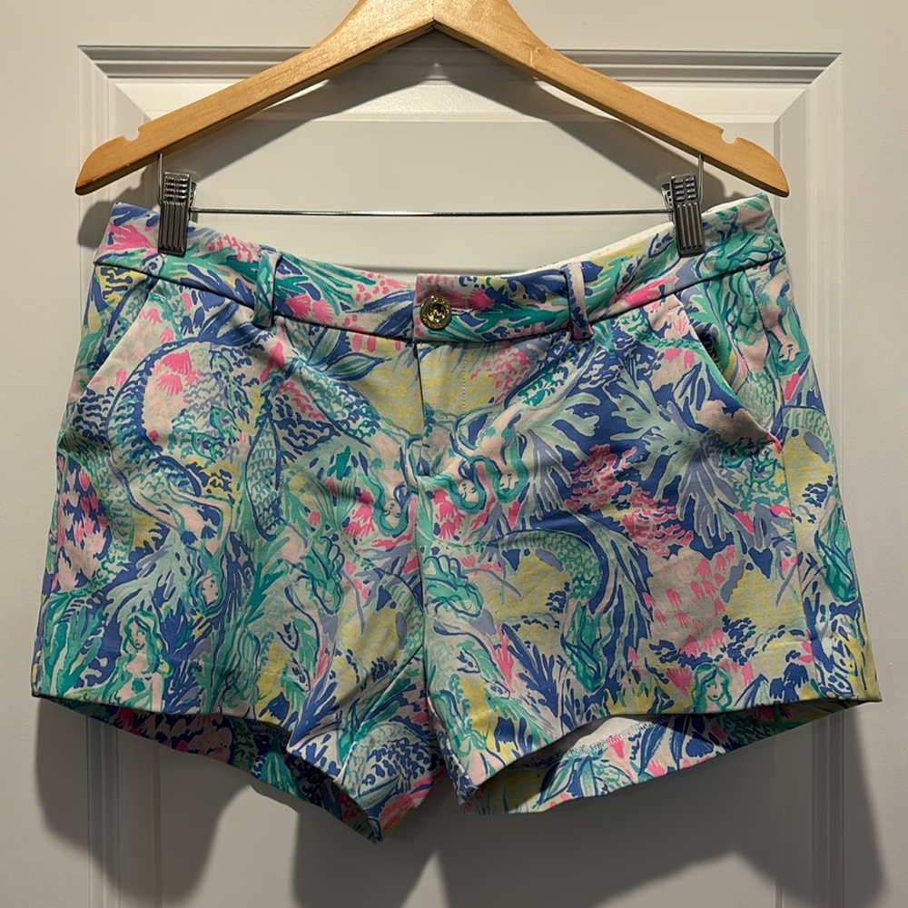 Play condition Lilly Pulitzer Callahan Stretch Mermaid Cove Shorts Size 10